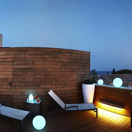 Hotel Santa Clara Urban Hotel&spa
